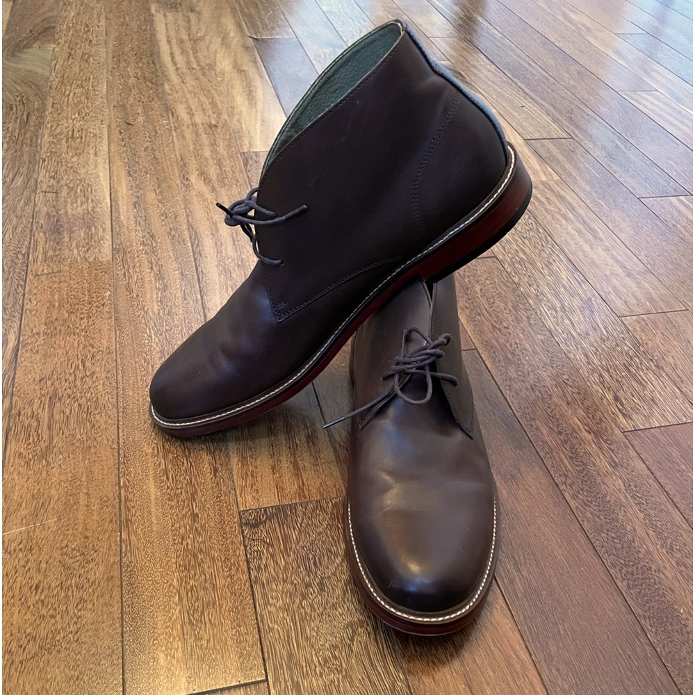 Banana republic men’s size, 13 Chukka boot